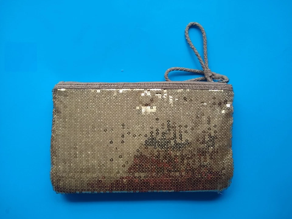 Bolso clutch convertible SONDRA ROBERTS SR dorado con lentejuelas Foto 2 de 4
