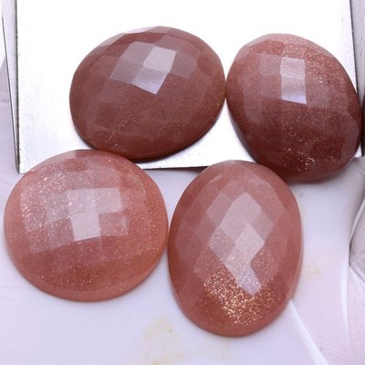 4 Stück Natürlich Glänzend Pfirsich Mondstein Top Grad 25mm-29mm Checker Schnitt