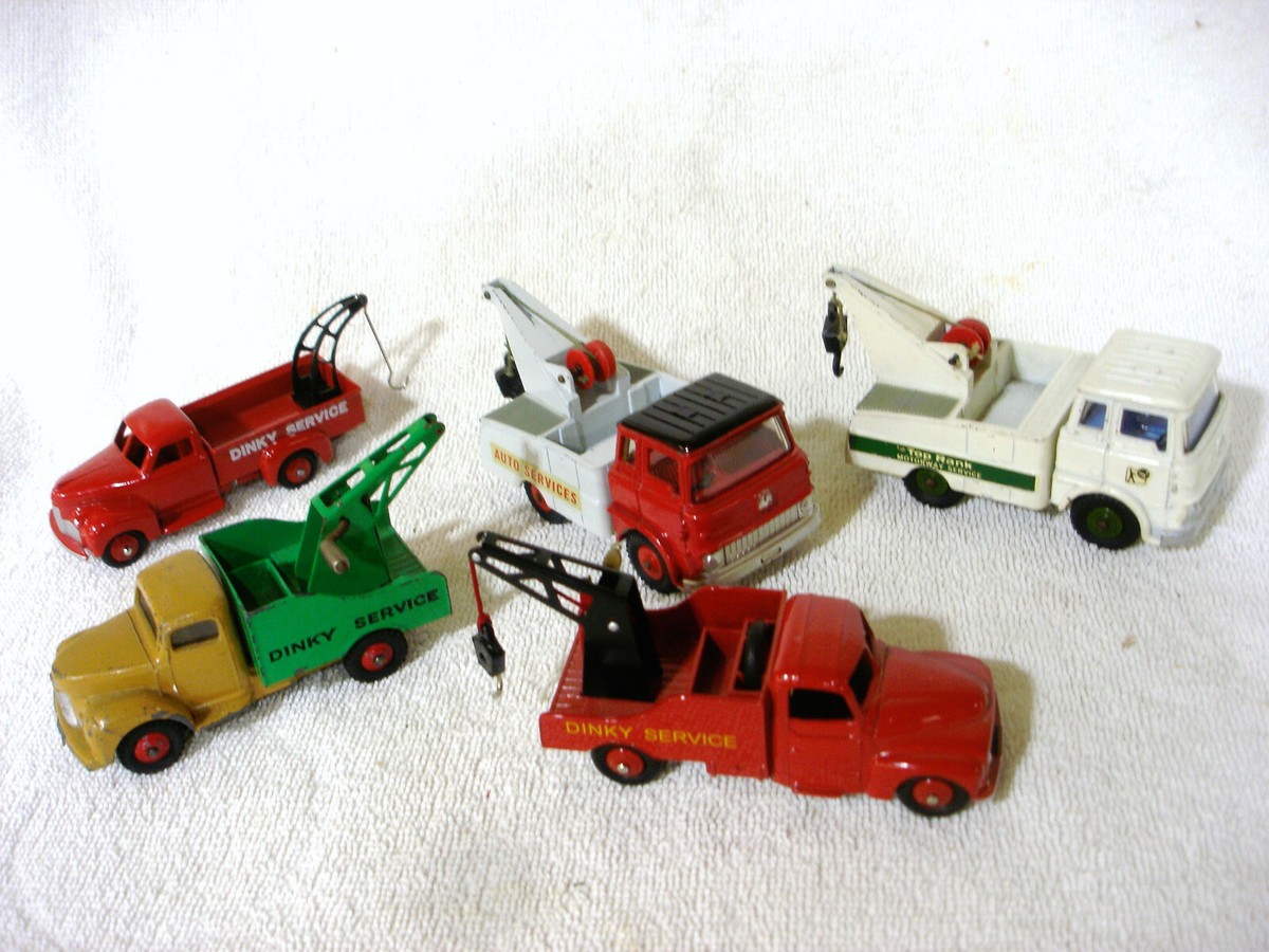LOT of 5 VINTAGE DINKY TOYS SERVICE TOW TRUCK WRECKERS | eBay