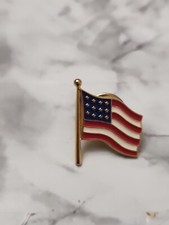 Vintage Made In USA Flag Gold Tone Lapel Pin Hat Lanyard Pins Tie Tack