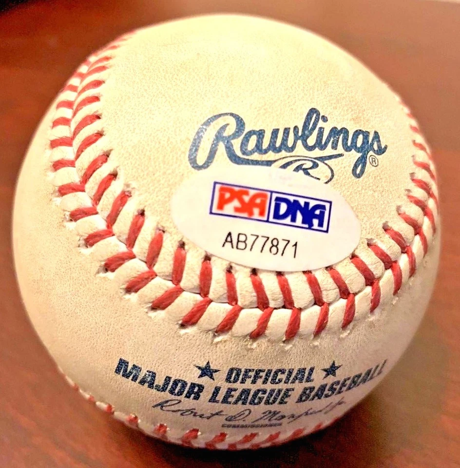 Starlin Castro Signed Official MLB Game Rubbed Baseball PSA/DNA AB77871 Yankees - Image 2 of 2