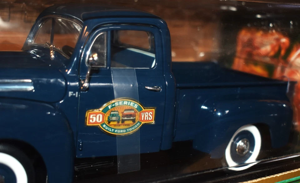 Road Legends 1/18, 1948 Ford F-1 Pick-up 50th Anniversary, RARE Navy-Blue NIB - Image 4 of 4