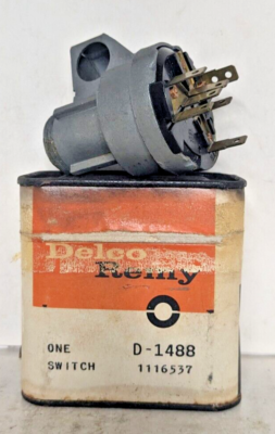 。 NOS 1957-1959 CHEVROLET TRUCK w/AT Ignition Switch 1116537 D1488