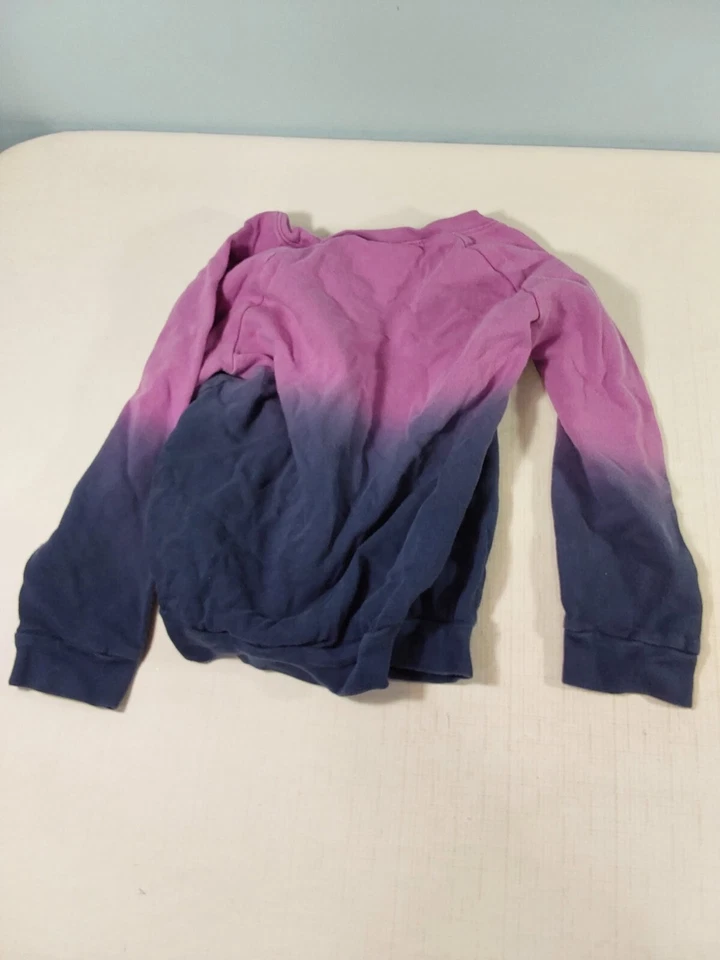 Lote de 5 suéteres de punto de cuello redondo de manga larga Carter's talla 5 niño pequeño Foto 4 de 4