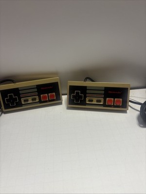 Set of 2 Original NES-004 Nintendo NES Authentic OEM Controller READ #1