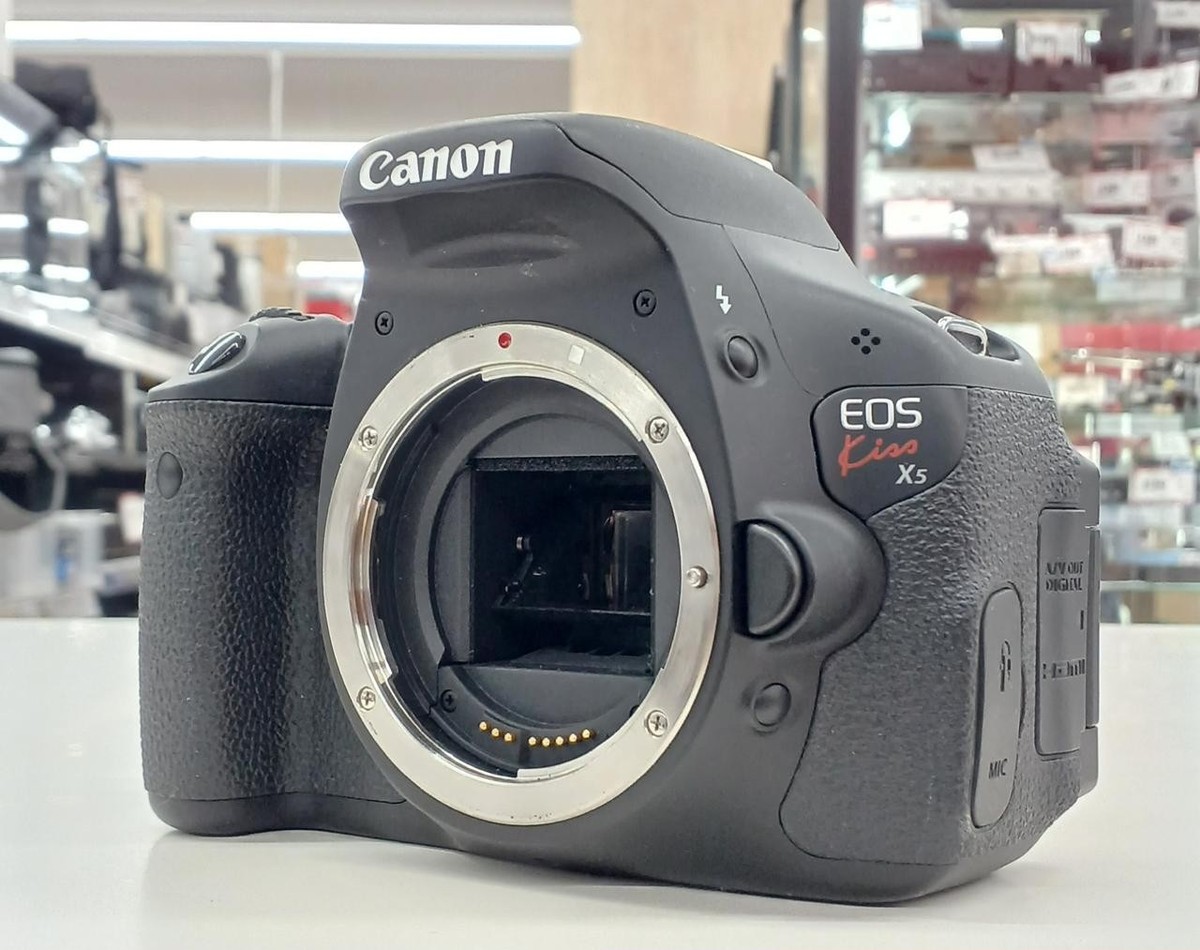 【中古】Canon Digital SLR Camera EOS Kiss X5 Canon EOS Kiss X5 DSLR Camera 18MP APS-C SDHC/SDXC Used | eBay