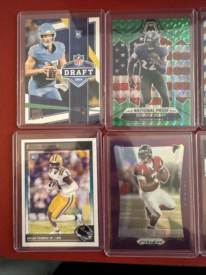 Box of miscellaneous football & baseball cards.  Prizm, Optic, Mosaic. - Image 4 of 4
