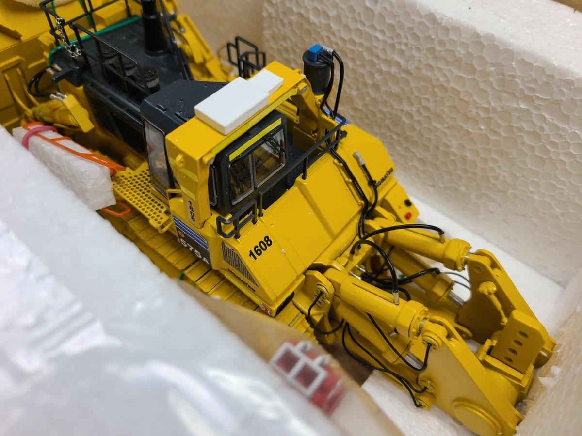 Komatsu D575A SD Super Dozer Ripper - ALCOA HiMoBo 1:50
