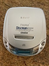 1990s Sony D-F411 FM/AM Radio Discman CD Player -For Parts/Repair,Movie Prop