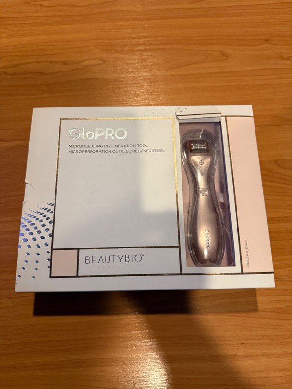 BEAUTYBIO GloPro Microneedling Regeneration Tool  NIB