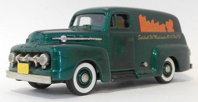 Miniature Brooklin SB 1/43 - Ford F1 Panel Delivery 1952 - Modelex 1992 N°42