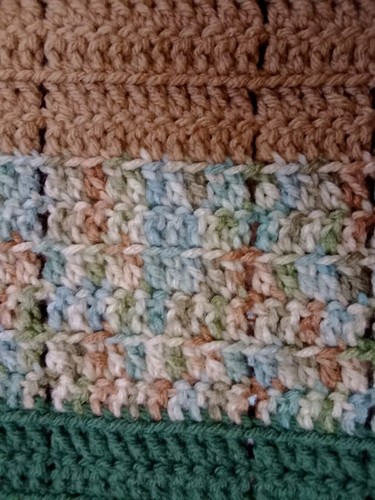 New Vintage Handmade Crochet Afghan 35" x 50" Blue Green Tan Earth Tone Stripe - Picture 4 of 7