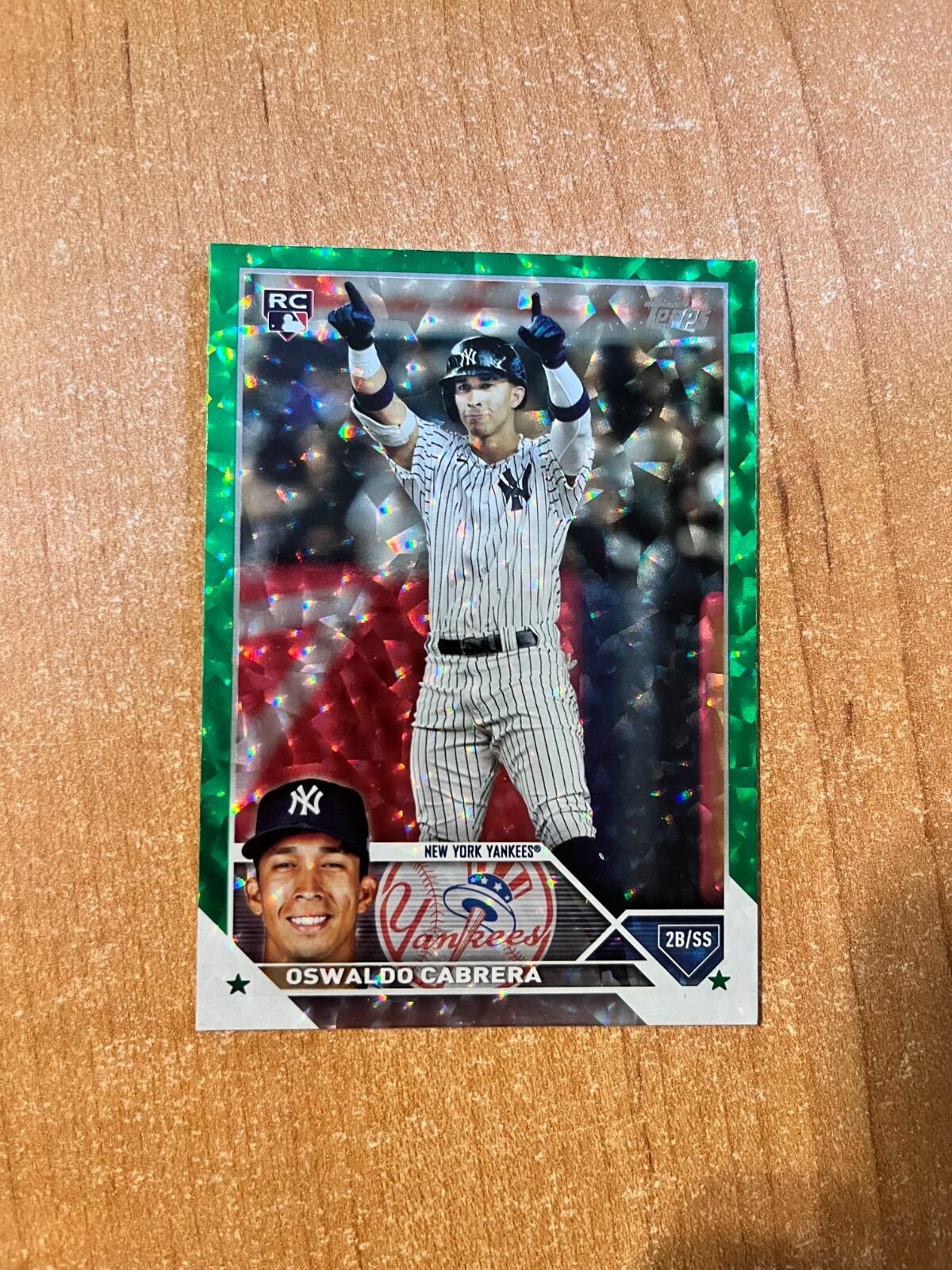 2023 Topps Series 2 - Oswaldo Cabrera - #487 Green Ice Foil Parallel #'d /499