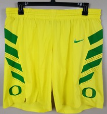 NIKE OREGON DUCKS TEAM-ISSUED BASKETBALL GAME SHORTS 2015-2016 RARE (SIZE 40)