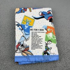 Vintage Looney Tunes Blanket 1992 Wacky Sports 45 x 60 Bugs Bunny Marvin New