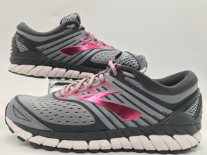 brooks ariel size 10