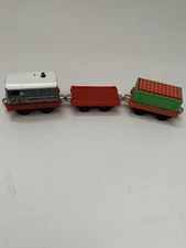 Thomas & Friends Toad, Present Car & BLASTING CAP CAR Tomy Train Set Of 3