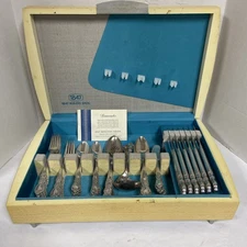 1847 Rogers Bros 62 pieces Silverware Flatware Set W/Wooden Box