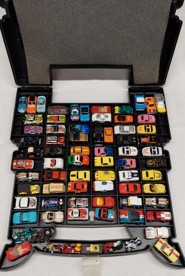 Micro Machines Large Lot Of 73 Vintage 80’s & 90’s Galoob With Case Read - Image 2 of 4