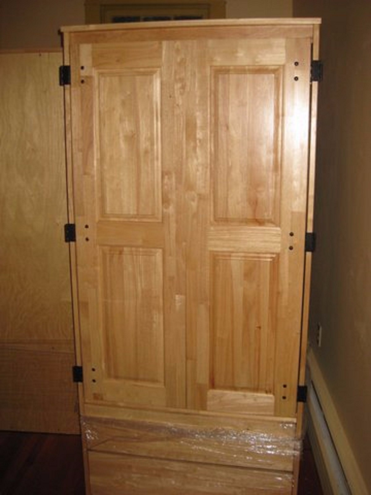 Lot of Used Dorm Furniture Solid Wooden Armoires/Wardrobes Heavy