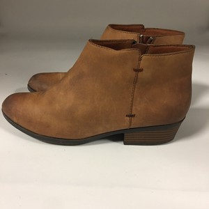 clarks collection soft cushion boots