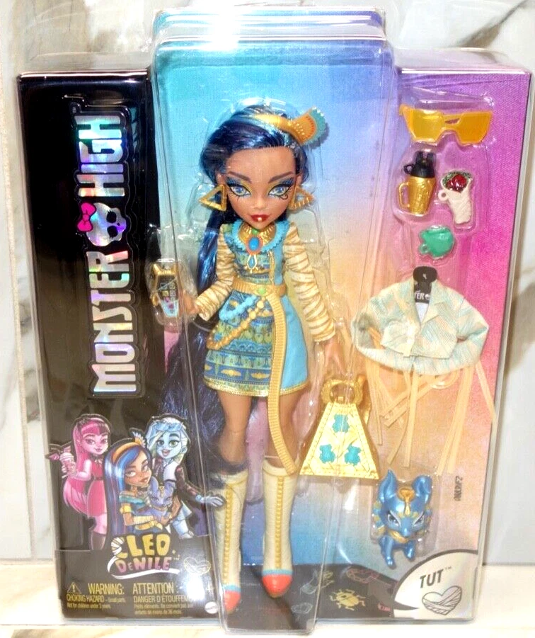 Monster High Cleo De Nile Fashion Doll with Blue Streaked Hair, Accessories  & Pet Dog