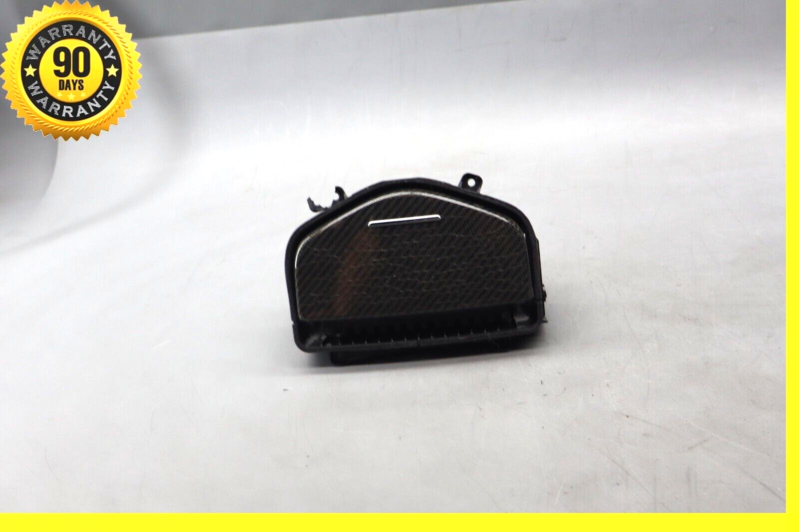 Maserati Quattroporte 2014-2024 Center console storage compartment