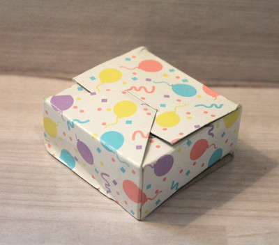 Fisher-Price Loving Family Dollhouse Birthday Party Present Decorated Gift Box