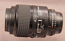 Nikon Telephoto AF Micro Nikkor 105mm f/2.8D Autofocus Lens