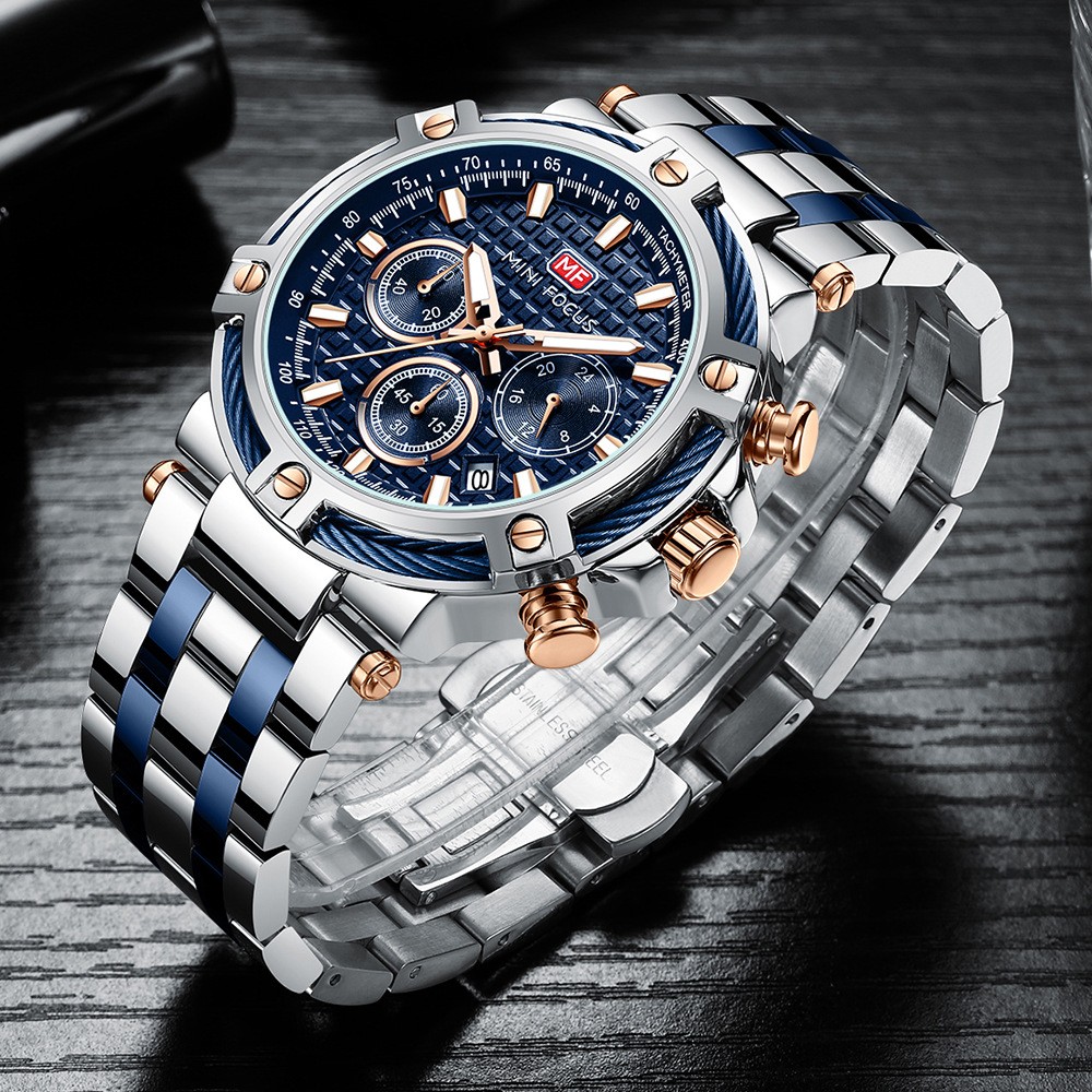Наручные часы Luxury Men Quartz Wristwatch