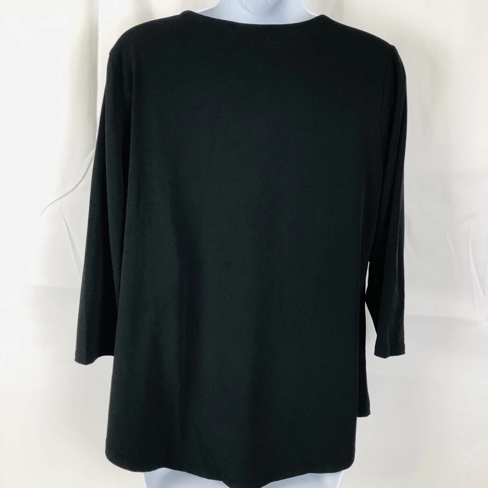 Blusa feminina JM Collection M preta ombro pele de cobra buraco na fechadura conforto elástico - Imagem 4 de 4