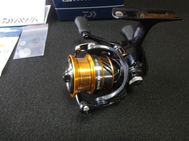 Daiwa REVROS LT 3000 S-CH-DH W Handle Spinning Reel Fishing With Box From  Japan