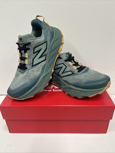 New Balance Hierro v9 Herren Trail Laufschuh Größe 8,5 gebraucht sauber mit Karton