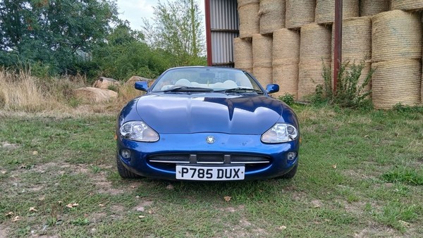eBay - Striking XK8 Convertible. Great C...