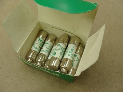 LOT OF 7 LITTELFUSE CLASS CC FUSES CCMR 20A CURRENT LIMITING TIME DELAY