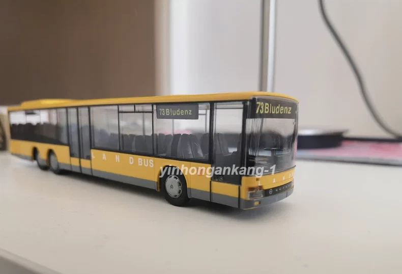 Modelo de autobús postal Rietze 1/87 Setra 319 Foto 2 de 3