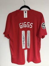 2008/09 MANCHESTER UNITED HOME SHIRT HAND SIGNED RYAN GIGGS - COA
