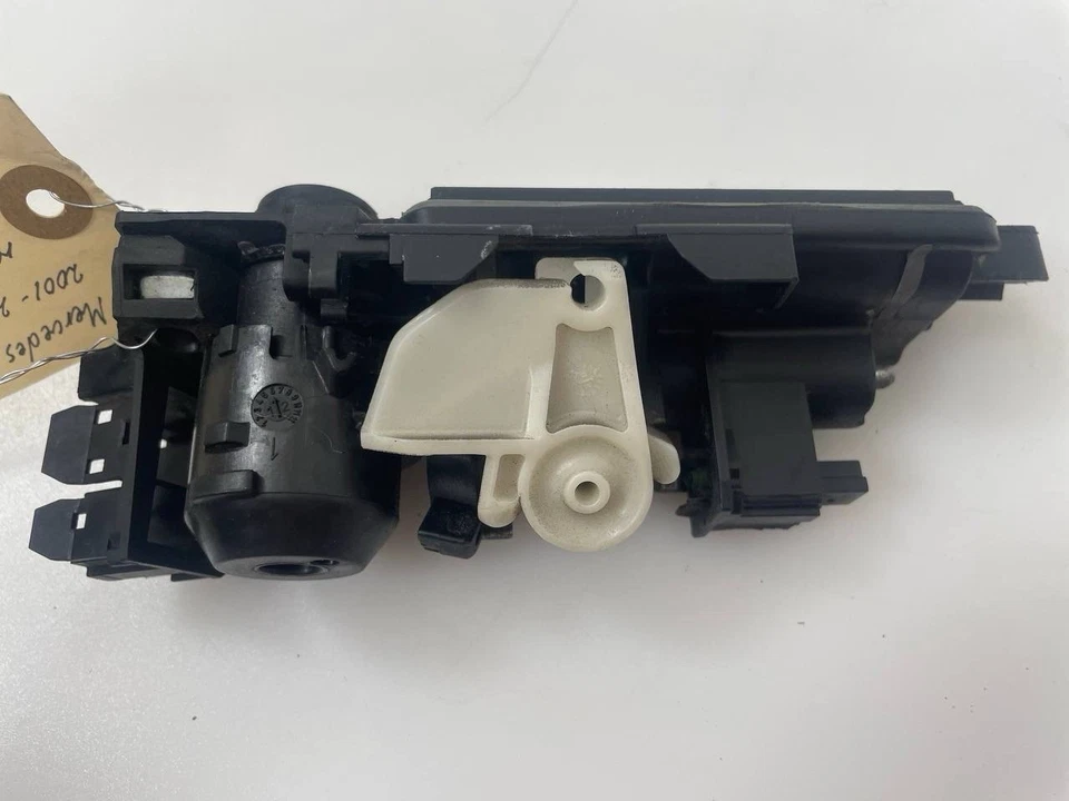 01-11 Mercedes R171 SLK350 tapa maletero bloqueo pestillo manija 2037500693 OEM Foto 2 de 4