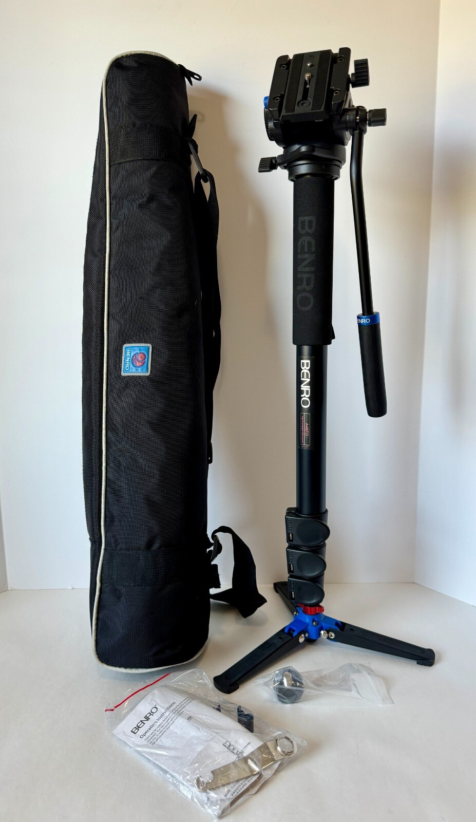 Benro A48FD Aluminum Monopod with 3Leg Locking Base and S4 Video Head