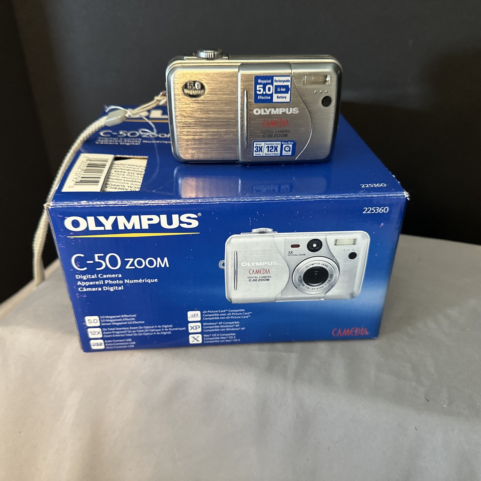 Olympus CAMEDIA C50 Zoom 5.0MP Digital Camera Silver Tested Works