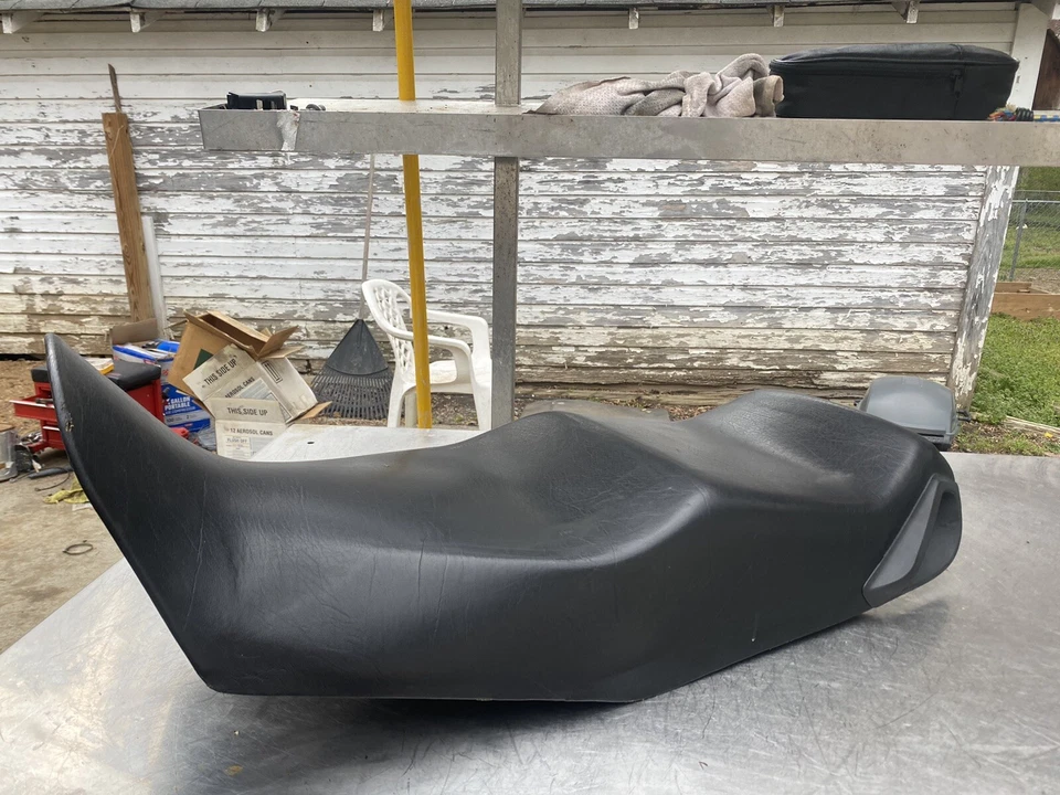 BMW K100RT Seat Saddle Seat 1 Piece Seat - Image 2 of 4