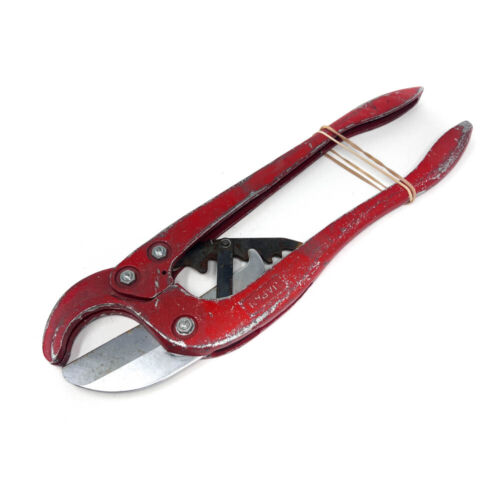 Japan Made MCC VC-0 Series Plastic Pipe Cutter & Tool, Approx 17 in Length - Picture 1 of 9