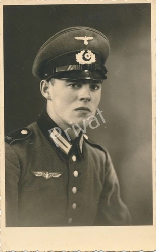 Photo WW2 Military Soldier Uniform Portrait 1940 Remembrance Karl Baumberger M1.96