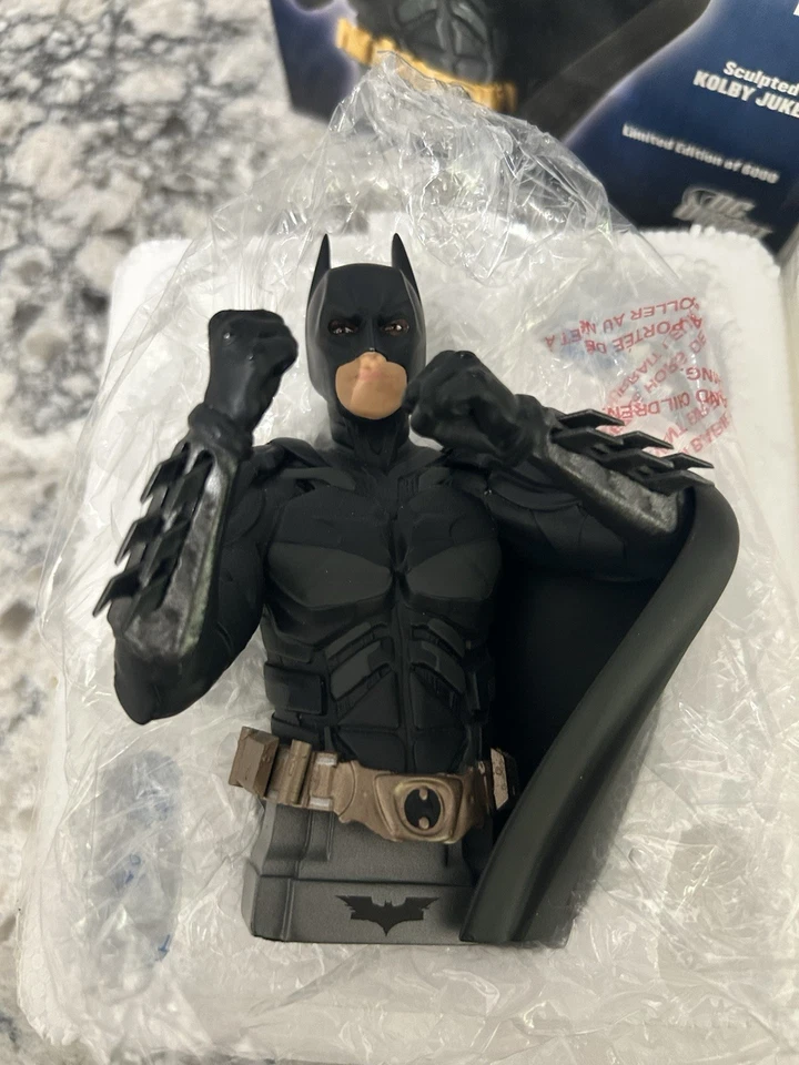 The Dark Knight Batman Bust Limited Edition - Image 2 of 4