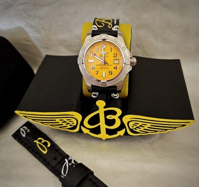 Breitling Avenger II Seawolf 45 mm A17331 gelb Extra Set  