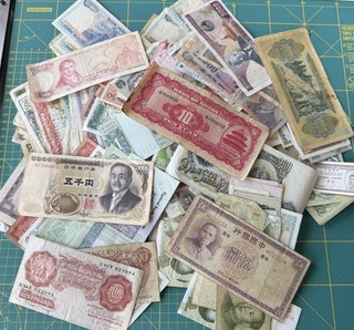 World Banknotes Mixed Regions 50 Countries Hundreds Of Notes