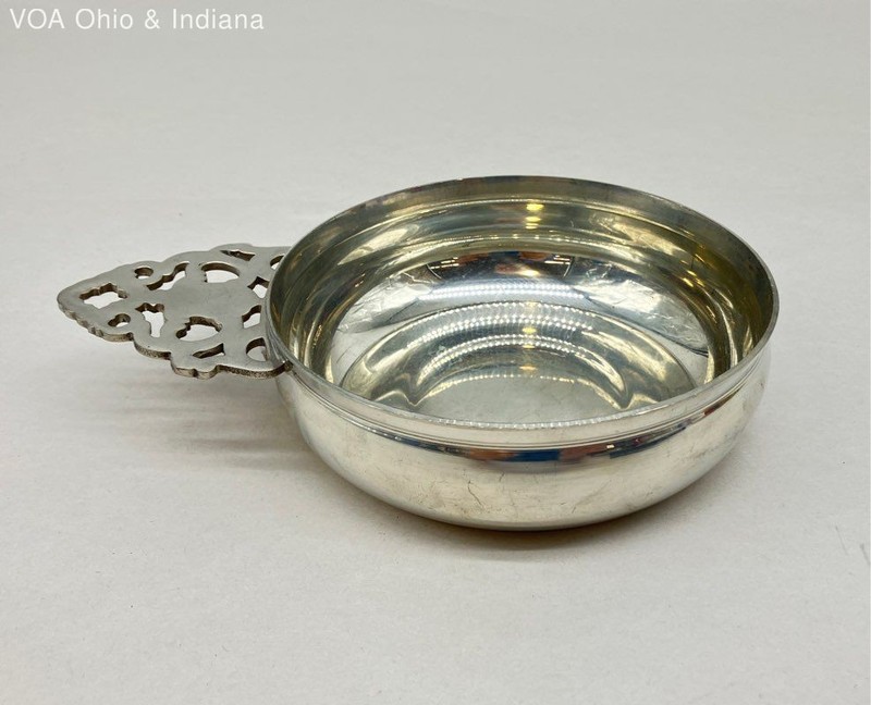 Stieff Williamsburg Restoration Pewter Porringer Bowl CW15-14 Vintage