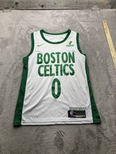 Ultimate Boston Celtics Collector and Super Fan Gift Guide 49