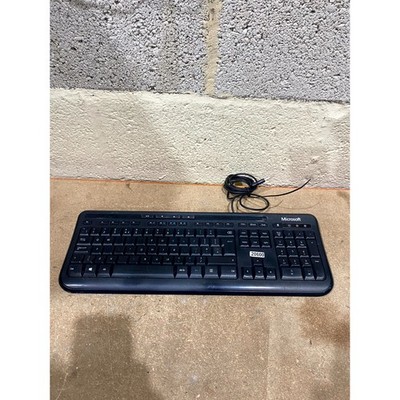 Microsoft 600 1576 Tastatur schwarz kabelgebunden USB QWERTY (Standard) Plug & Play für PC