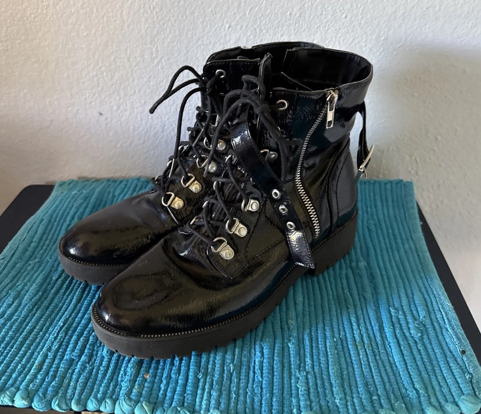 Botas de Combate De Colección Y2K Negro Charol Talla 9 Whimsigoth Grunge Con Cordones Cremallera Foto 2 de 4